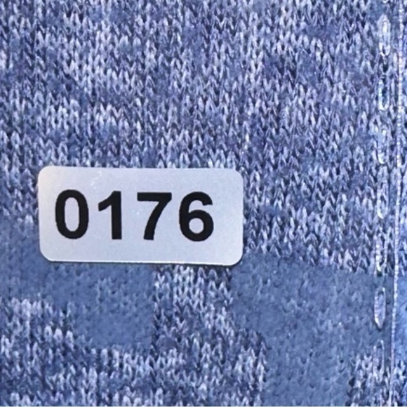 PINK by Victoria’s Secret ‘Love Pink’ Blue Soft & Thin Crew Neck - Size M - Picture 11 of 11